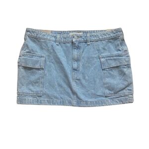 Levi's '94 Cargo Mini Skirt